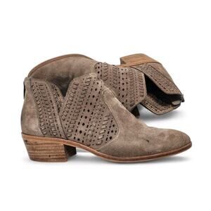 Vince Camuto Gray Suede Prasata Women's Perforated Ankle Bootie Boots Size 10 M